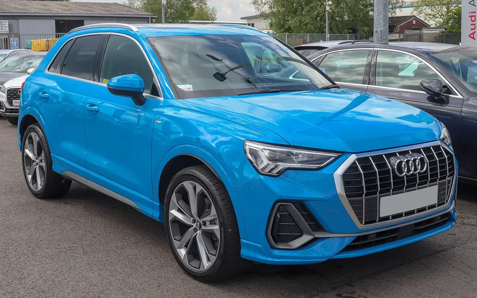 Audi Q3 Black S line 2.0 TFSI quattro 2024