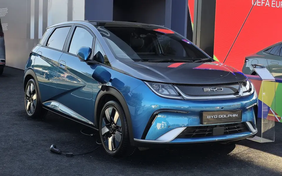 BYD Dolphin Plus EV 2025