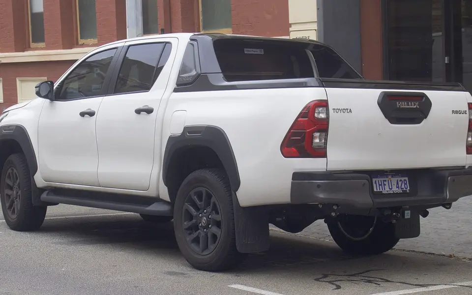 Toyota Hilux SRX 2.8 Diesel 4x4 2019 — traseira